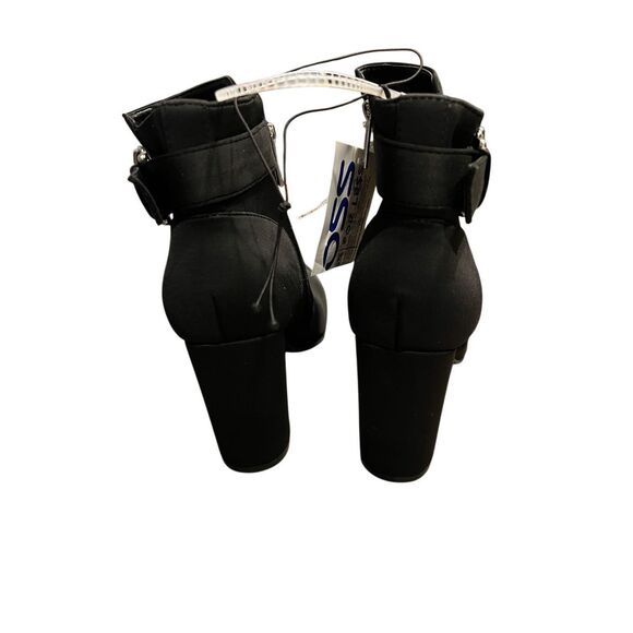 Unisa black heeled booties NWT size 9.5 - Picture 2 of 4